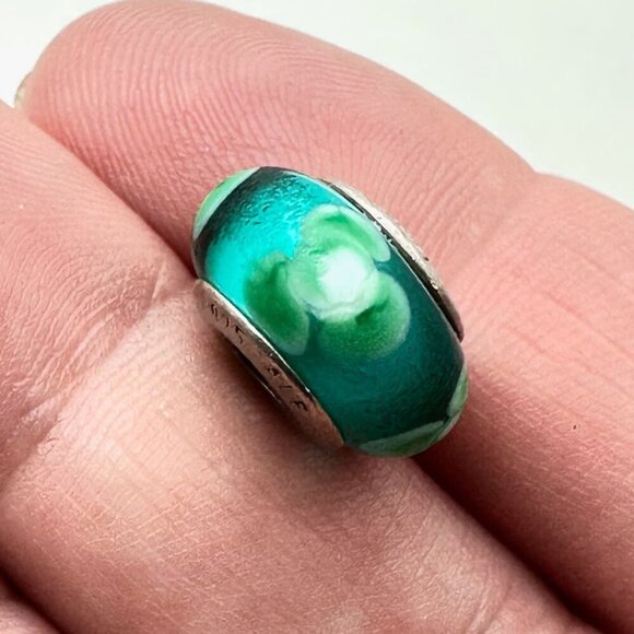 Pandora Kiss Me Im Irish Green Murano Glass Charm 925 ALE Sterling Silver - Picture 4 of 4